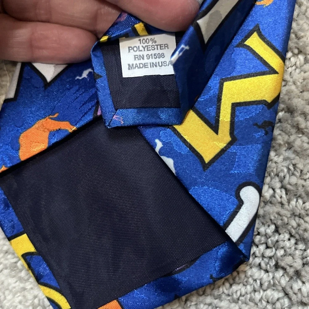 Vintage Camel R.J. Reynolds Necktie Blue Buffalo Bay Floating Letters